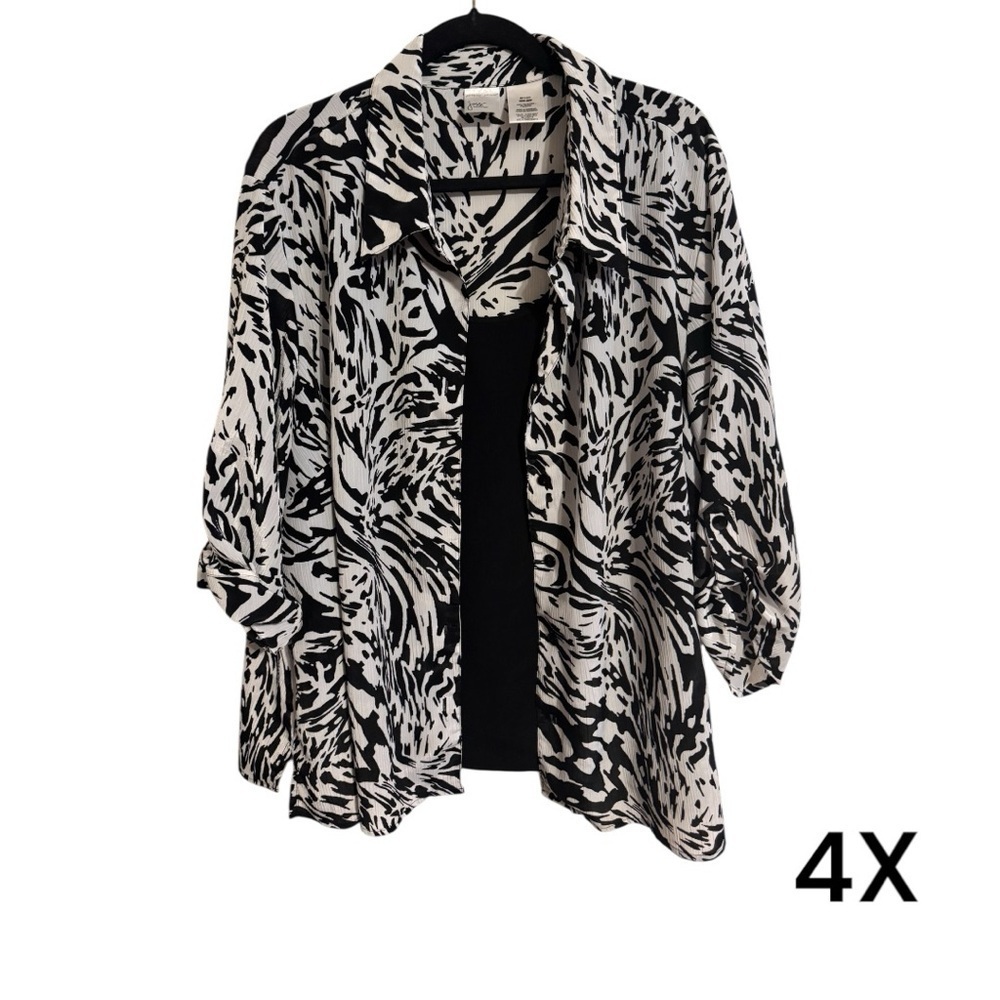 Just My Size Black and White Blouse